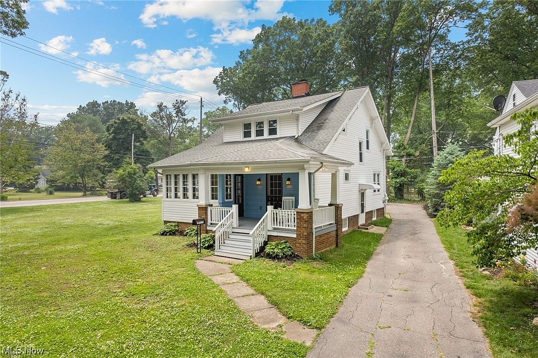 33266 Lake Rd, Avon Lake, OH 44012 Zillow