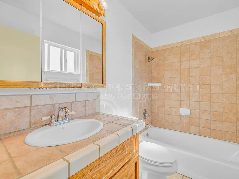 143 Seal Ct — Photo 31