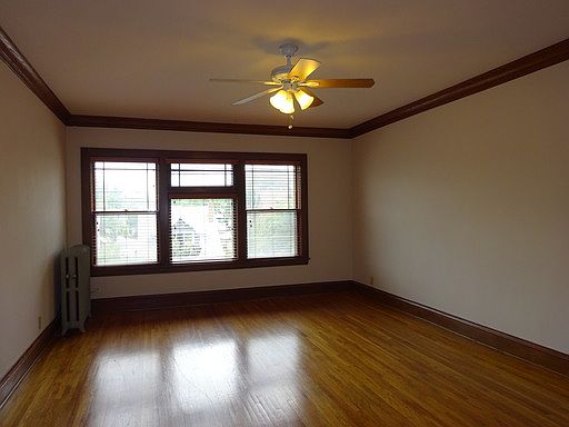 3rd image of 3518 Nicollet Ave APT 302