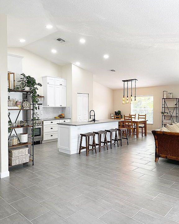 Open House 5/15 11-2pm