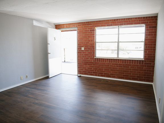 4th image of 505 S Knoblock St #2