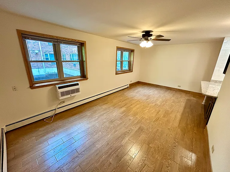 531 W Deming Place — Photo 41