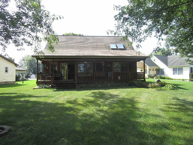 waters-edge to front of Home