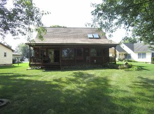 517 Tompkins Dr, Coldwater, MI 49036