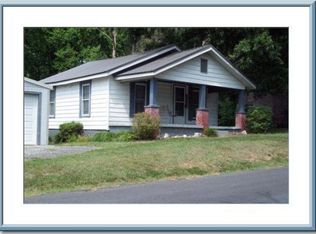 1303 Jackson Rd, Dalton, GA 30721