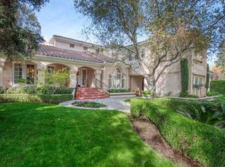 386 E Hillcrest Ave, Fresno, CA