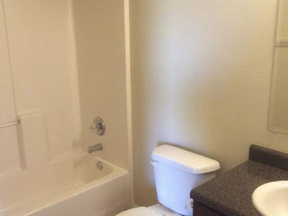 4th image of 3514 E Gillette St #3514
