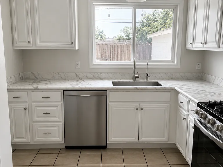 3224 Channel Dr — Photo 5