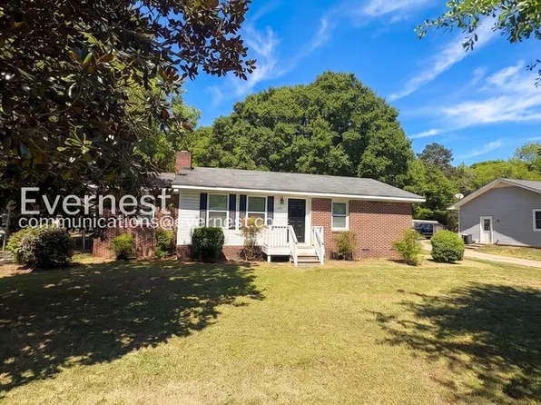 47 Scott Ter, Social Circle, GA 30025