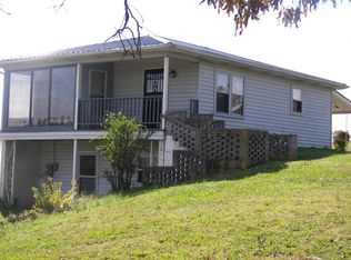 1119 Betterton Rd, Walling, TN 38587