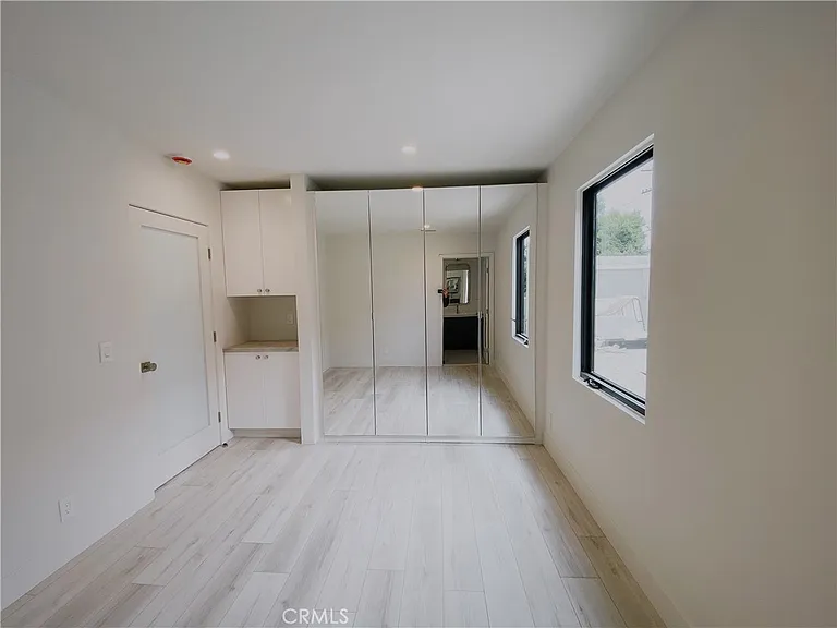 3647 1/2 Brunswick Ave — Photo 2