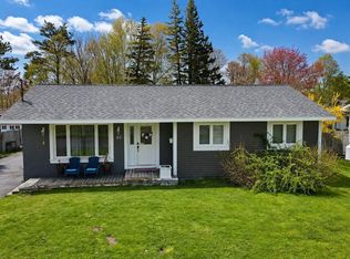 85 Ranni Cres, Cape Breton, NS B1S 3E1