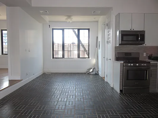 Rented by Rennit Inc. | media 55