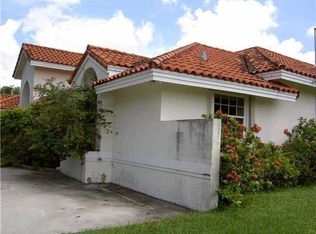 10030 NW 37th St, Cooper City, FL 33024