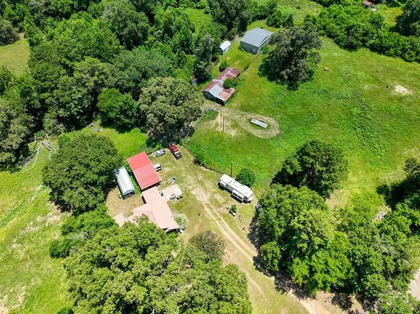 2668 An County Rd #367, Palestine, TX 75801