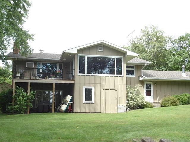 2nd image of 20079 Town & Country Estate Ln