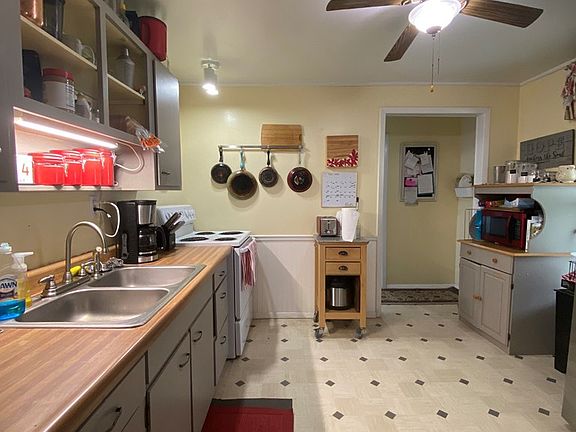 5th image of 1302 E Harrison St