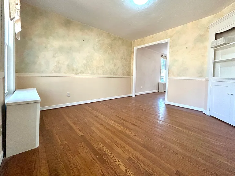32 Wamsutta Ave — Photo 7