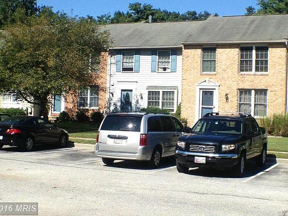 2nd image of 8234 Shady Nook Ct