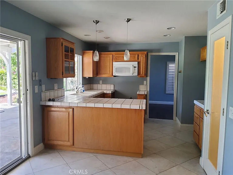 25540 Pembrook Pl — Photo 23