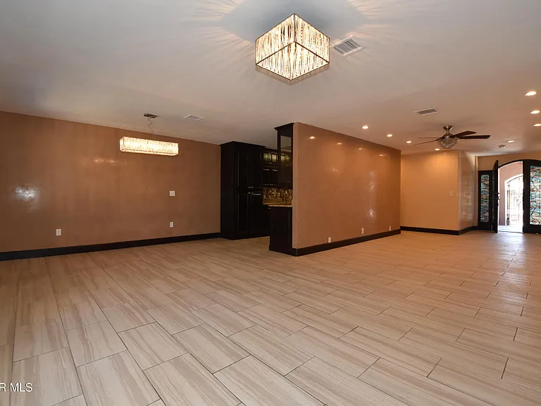 10800 Saigon Dr — Photo 6