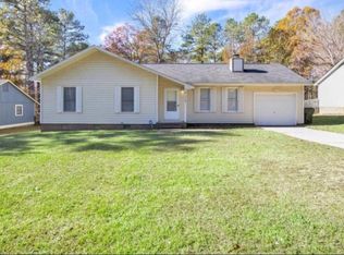 1758 Rim Rd, Fayetteville, NC 28314