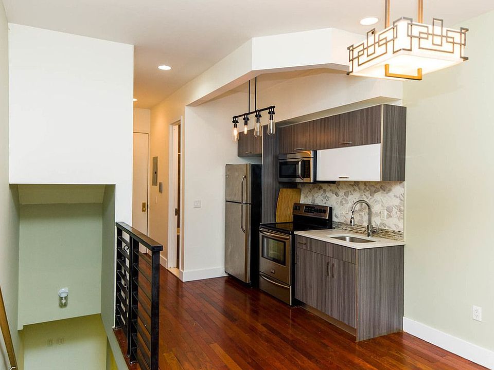 1st image of 1436 Dekalb Ave APT 1R