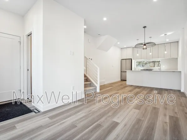 65th Ave NW, Edmonton, AB