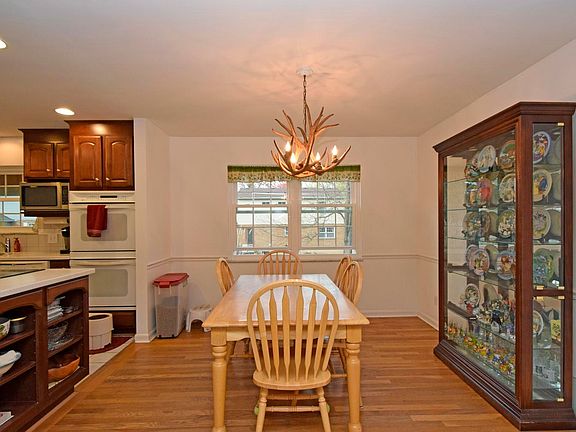 3rd image of 6238 Caribou Ct