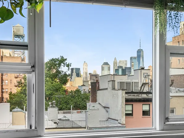 40 Clinton Street image 3 of 11