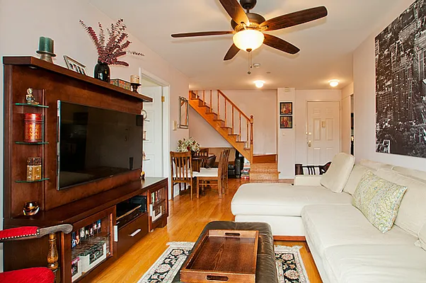 Sold by Luxor Homes & Investment Realty | media 2