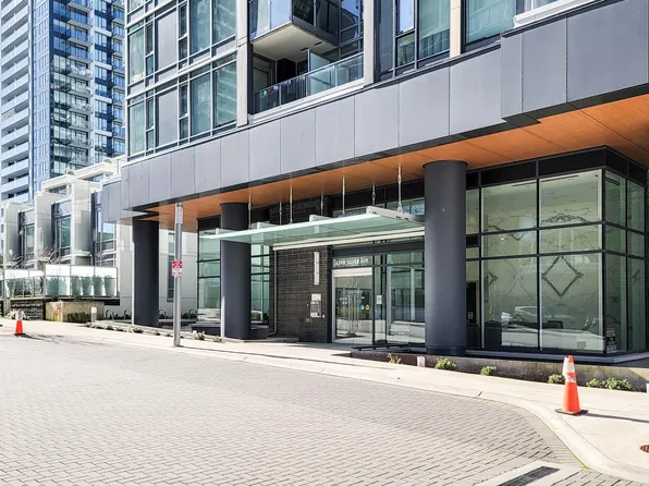 6398 Silver Ave #1107, Burnaby, BC V5H 0K7