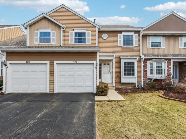 379 Ascot Ln, Streamwood, IL 60107