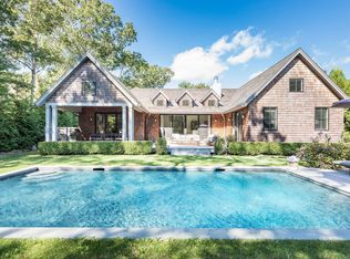 6 Albertines Ln, East Hampton, NY 11937