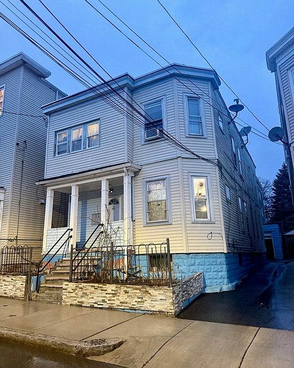 2nd image of 80 Maverick St