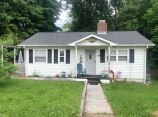 150 Kentucky Ave, Oak Ridge, TN 37830