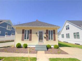 250 2nd St SW, Carmel, IN 46032