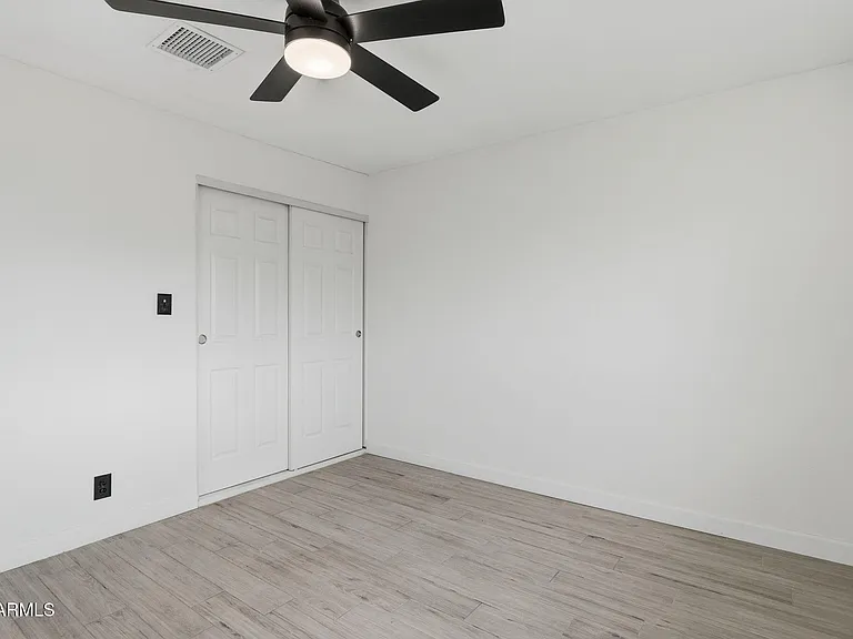 8307 E Clarendon Ave — Photo 22
