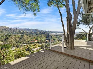 7027 Macapa Hollywood Hls E, Los Angeles, CA 90068