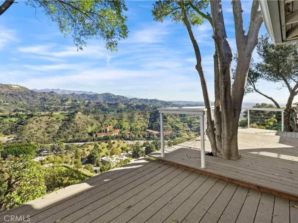 7027 Macapa Hollywood Hls E, Los Angeles, CA 90068