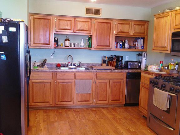 5th image of 1125 Gabaldon Ct