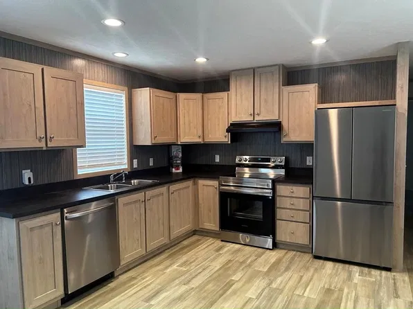 3731 S Glenstone Ave Lot 220, Springfield, MO 65804