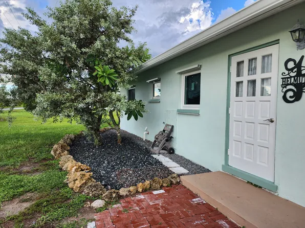 (undisclosed Address), Saint James City, FL 33956