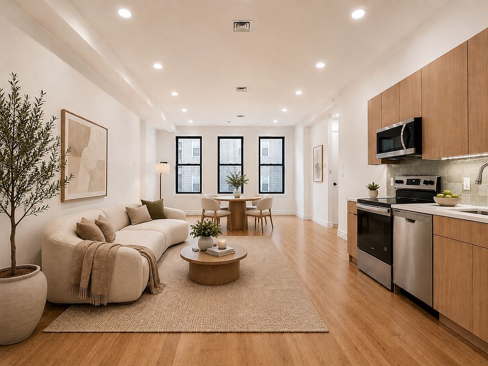 1st image of 154 Grattan St APT 2A
