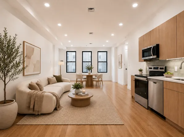 154 Grattan Street image 1 of 13