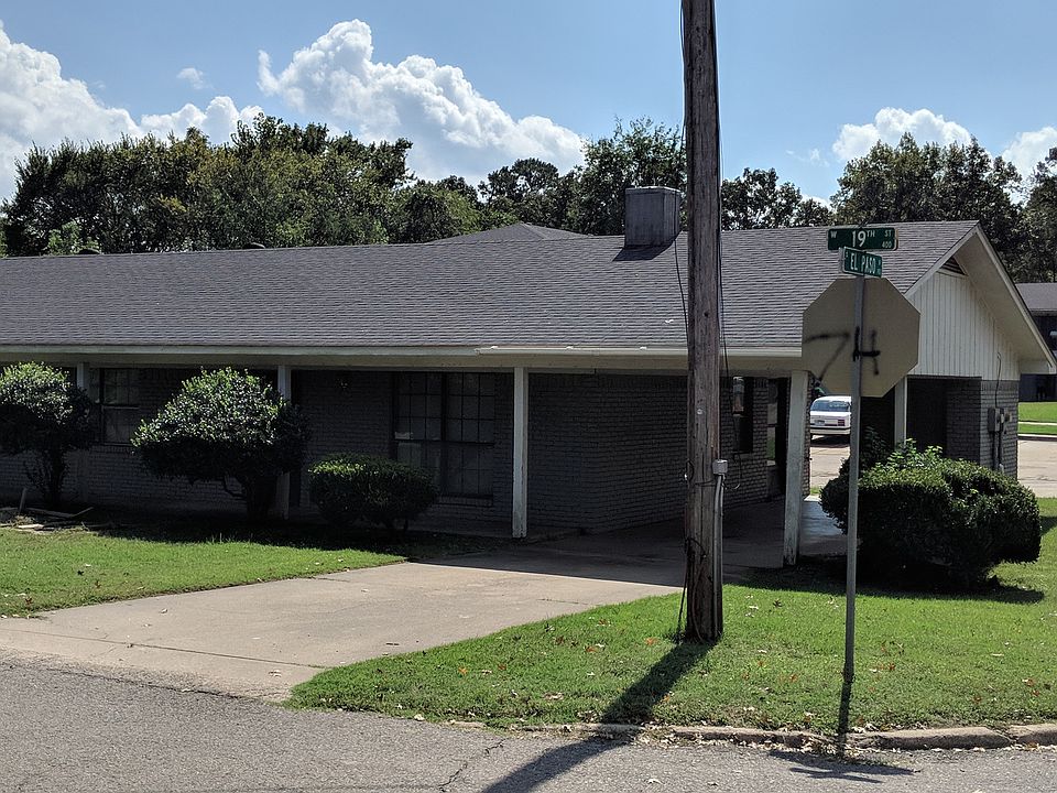 1st image of 403 W 19th St