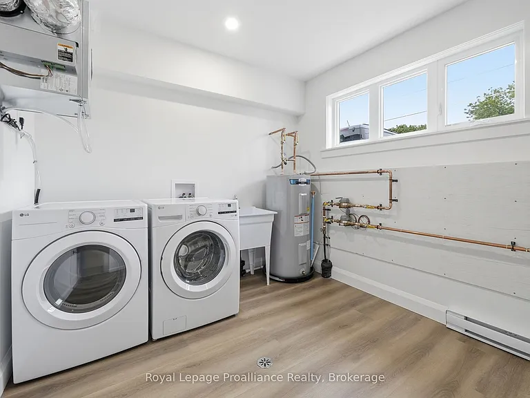 90B Lywood St #LOWER — Photo 25