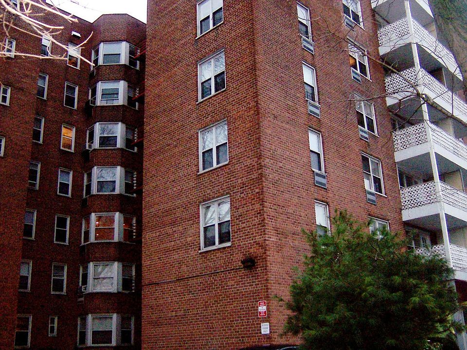 1st image of 1296 Midland Ave APT F6