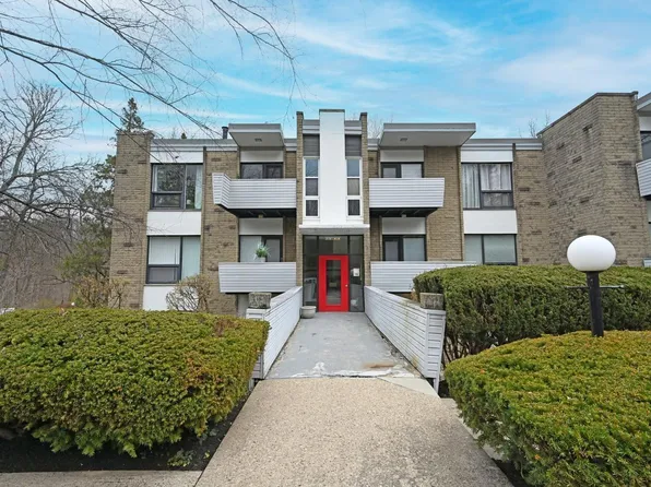 399 W Galbraith Rd Unit 202, Cincinnati, OH 45215