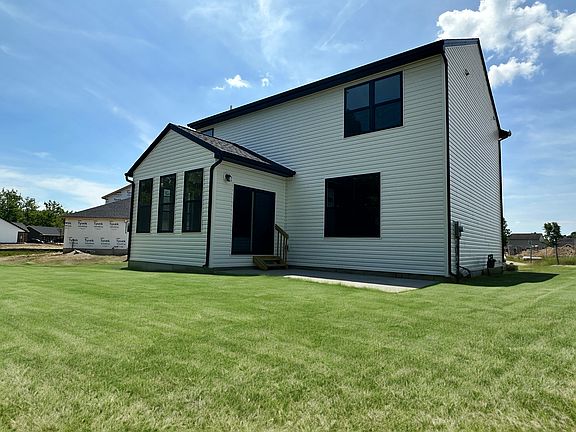 The Abbott Elevation B with Optional Sunroom